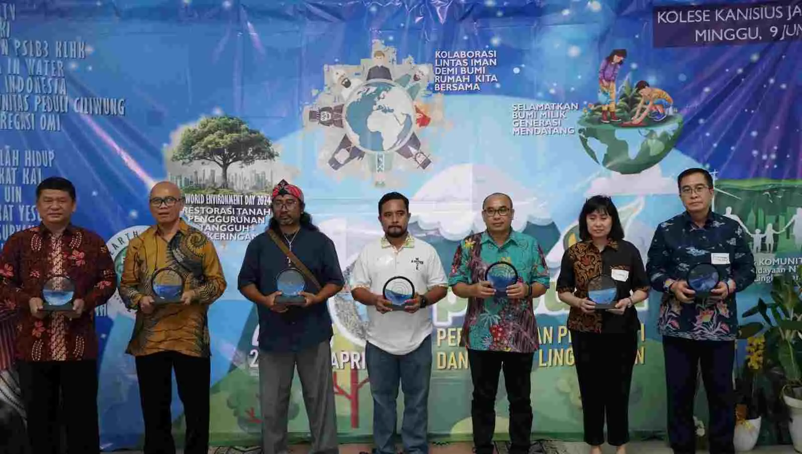 Pepulih Beri Penghargaan, UT Berperan Nyata dalam Pelestarian Lingkungan