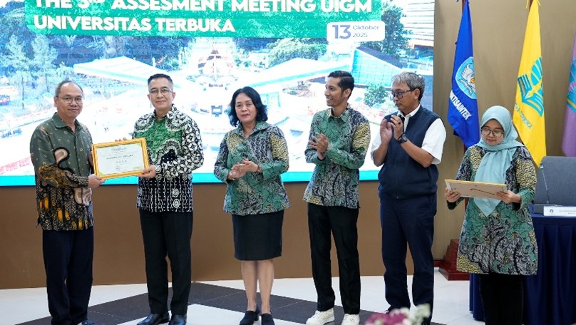 Universitas Terbuka Kembali Raih Trees Rating Certificate dalam Pengelolaan Kampus Hijau pada the 3rd Assesment Meeting UIGM